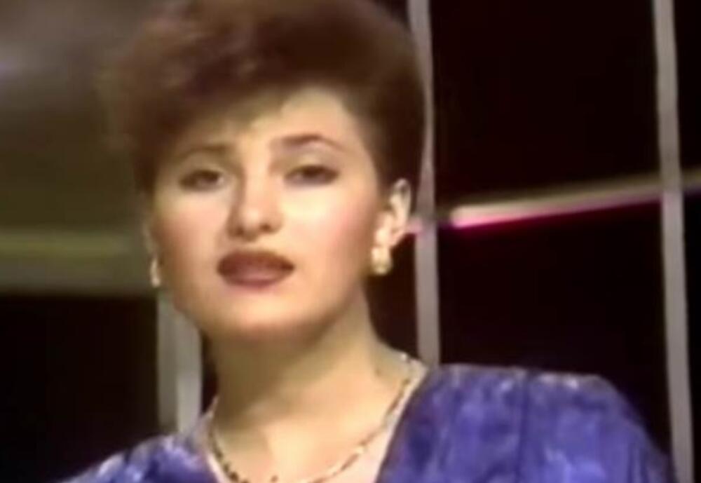 "ŠTETA ŠTO SI RUŽNA I DEBELA": Ovako je izgledao PRVI SUSRET Karleuše i Cece! Posle ovoga nije ni ČUDO što se MRZE