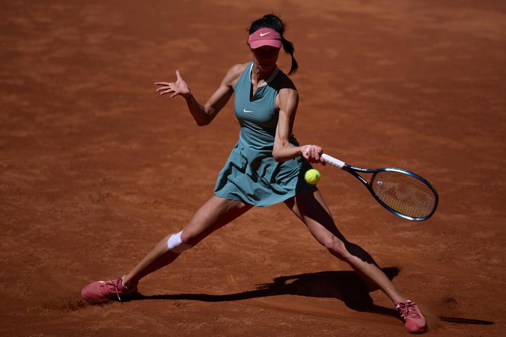 POBEDA KARIJERE, PA ŠOK ZA OLGU!