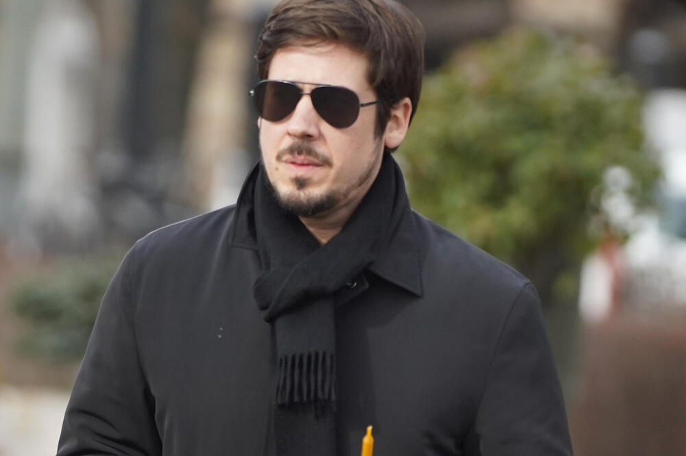 "ODLAZAK OCA MI JE JOŠ VIŠE UČVRSTIO VERU" Rokvić o MONAŠKOM ŽIVOTU i PORODICI, pevač otkrio VAŽNE STVARI