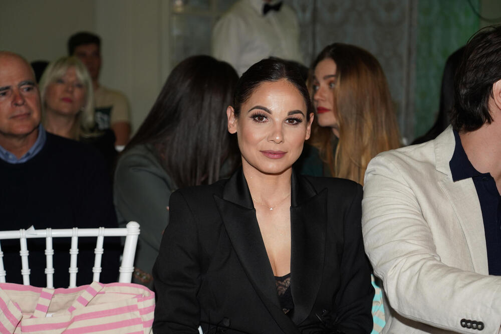 Neverovatna ljubavna priča naše lepe glumice: Jana Milić otkrila kako je upoznala supruga, potpuno filmski!