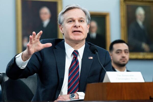 NEZAPAMĆENI HOROR KOJI JE POTRESAO RUSIJU MOGUĆ I U AMERICI? Direktor FBI izneo DRAMATIČNO UPOZORENJE, nije NAIVNO