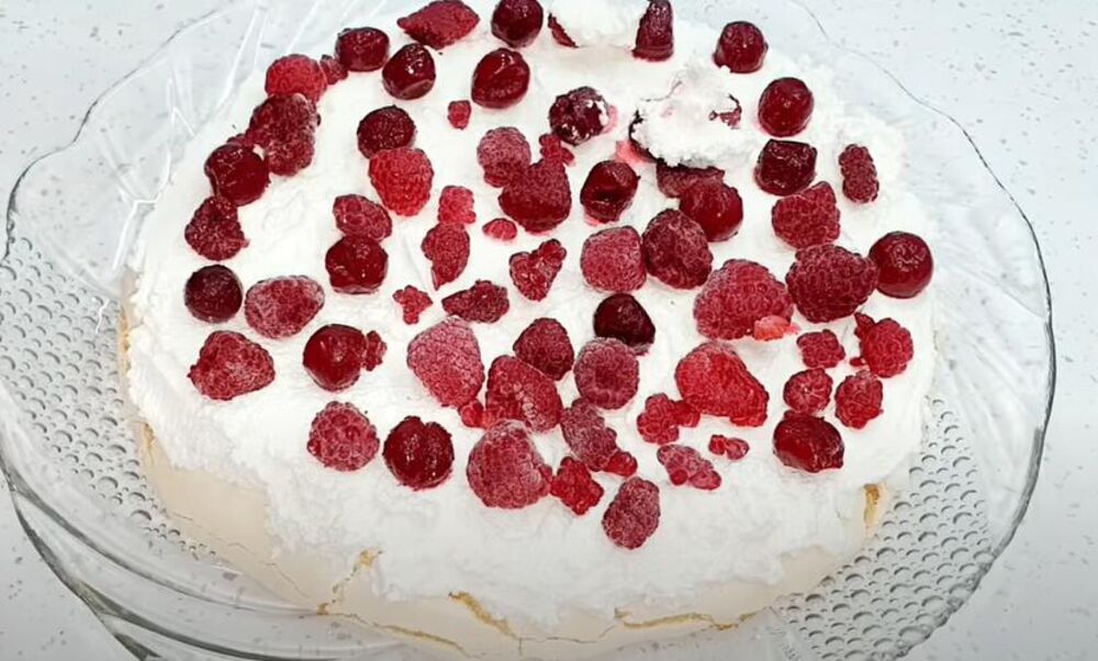 Filovanje Pavlove torte