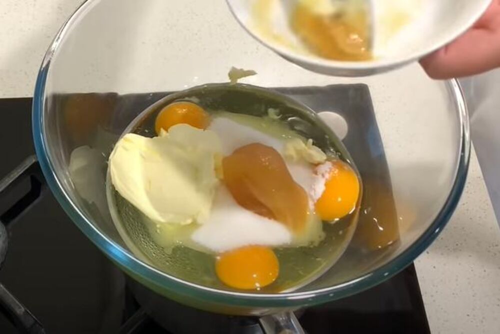 Pravljenje Medovik torte