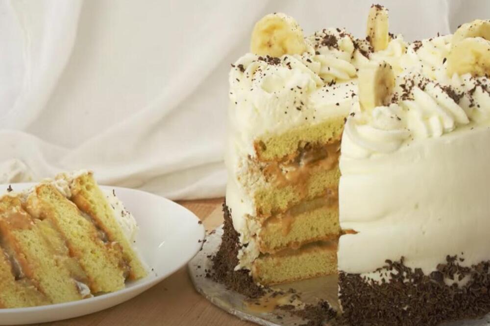 OSVEŽAVAJUĆA KREMASTA TORTA SA BANANAMA - IDEALNA ZA 1. MAJ: Sprema se 15 minuta, savršena za dezert nakon roštilja