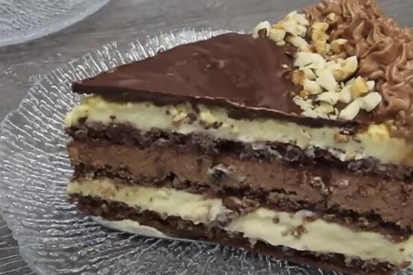 POSLASTICA PRAZNIČNE TRPEZE KOJA SE TOPI U USTIMA: Najbolja boem torta - Uskrs bez nje ne može da prođe