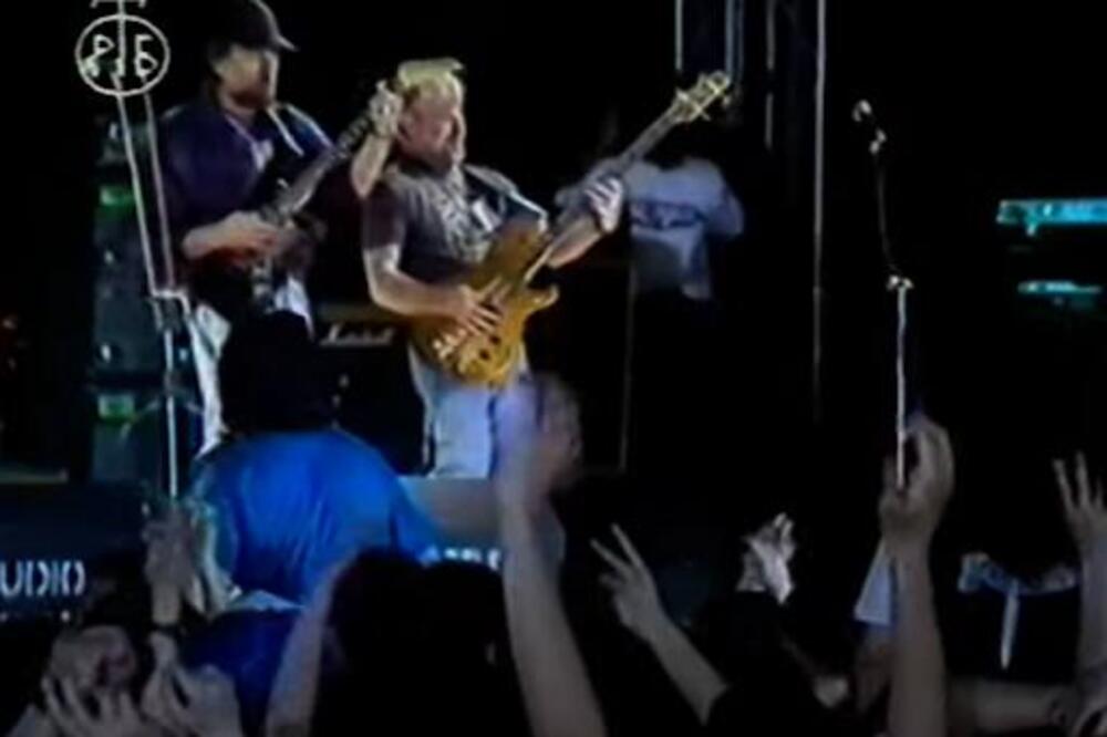 BIO JE ZVEZDA JUGE, A ONDA DOŽIVEO SUNOVRAT: Danas živi BEZ STRUJE I VODE, ovaj čovek ZABRINUT i SPREMAN DA POMOGNE