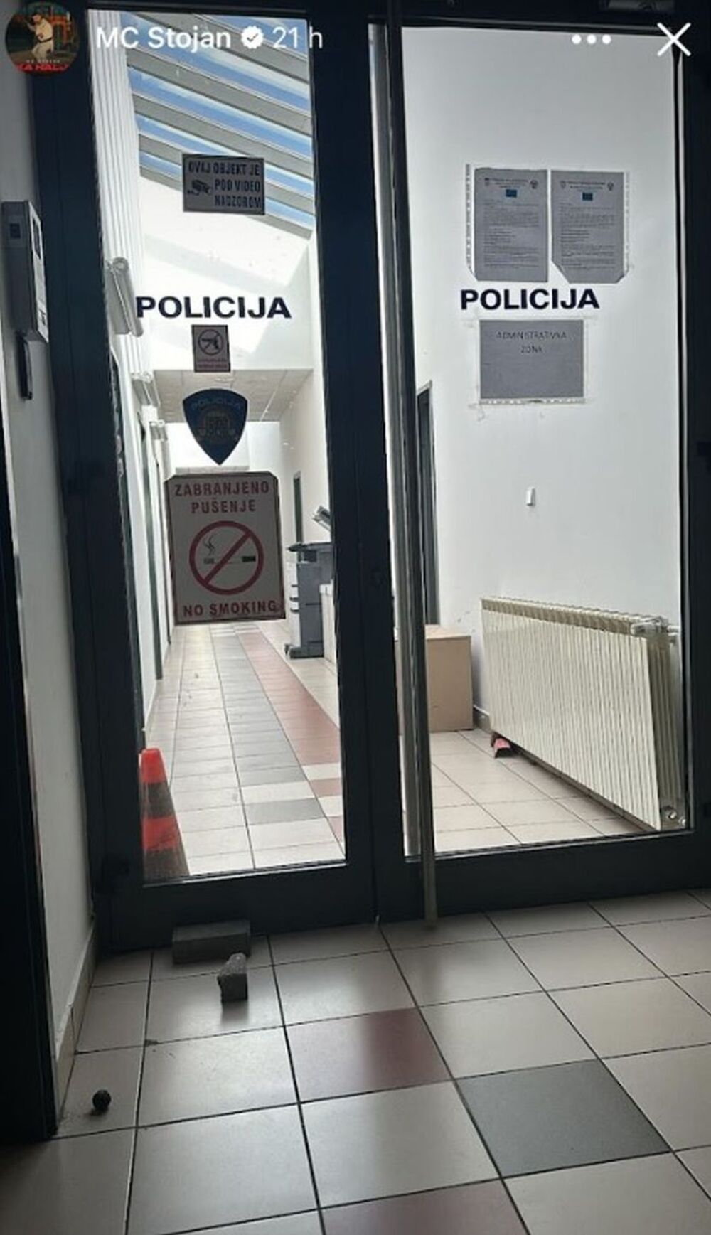 Mc Stojana zadržala policija na granici sa Hrvatskom