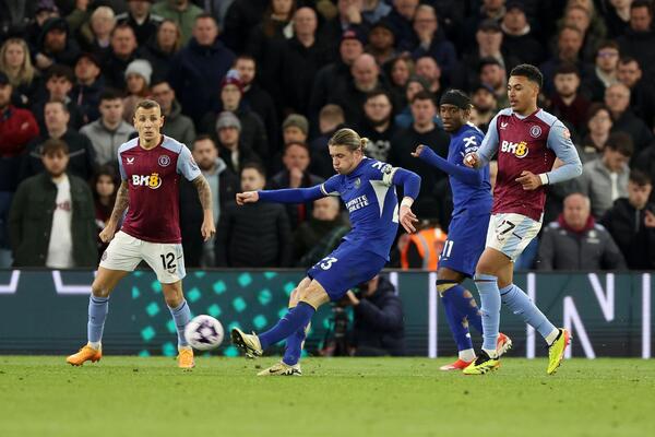 SJAJAN MEČ U BIRMINGEMU: Aston Vila i Čelsi REŽIRALI pravu DRAMU!