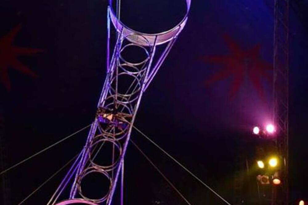 UŽAS U CIRKUSU: Izvođač pao sa "TOČKA SMRTI", grčio se od bolova, publika u neverici SVE PROPRATILA