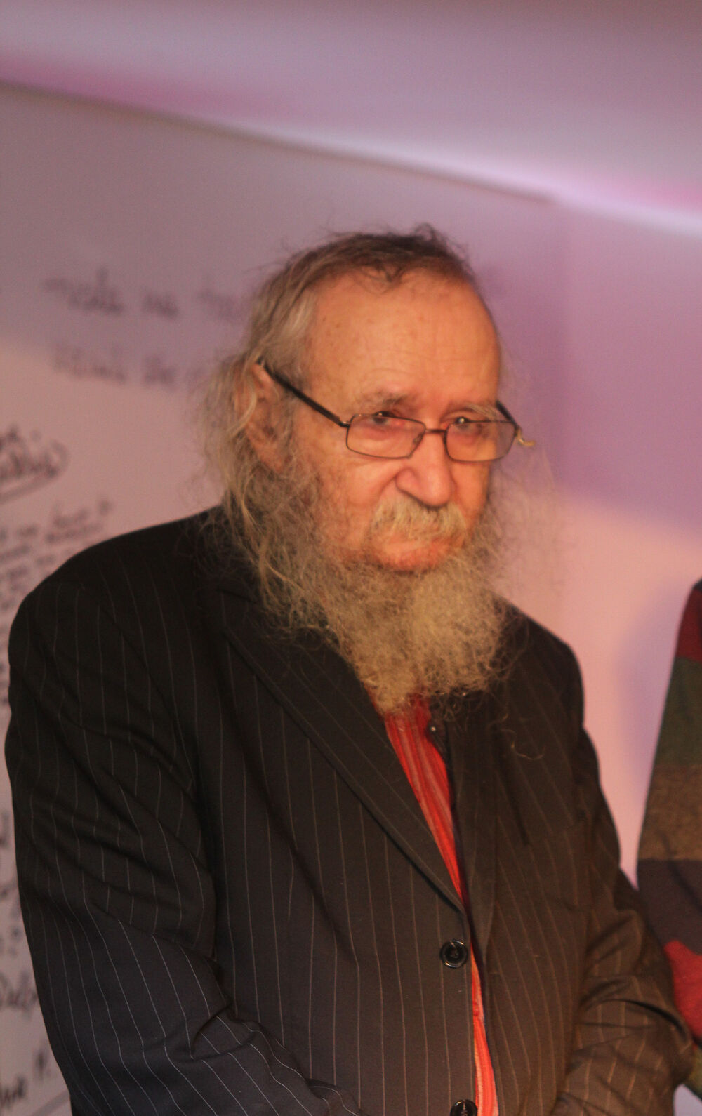 Ono što je svima ostalo najviše u sećanju kad je on u pitanju je njegova uloga u čuvenoj seriji 'Fazoni i fore'