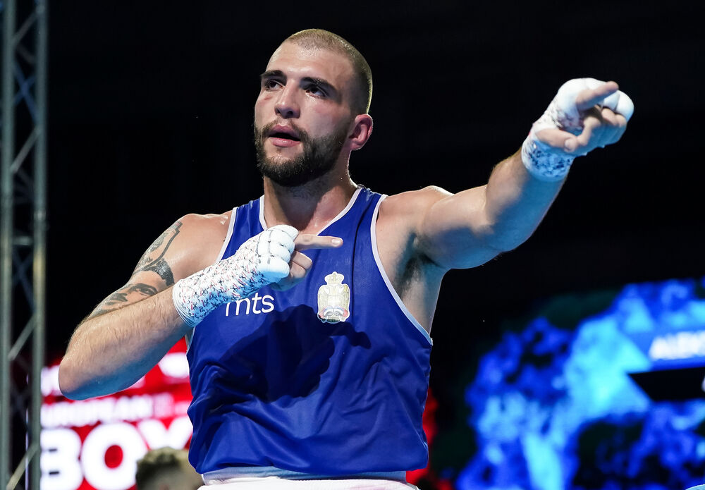 Ceca o navodim da će Veljko dobiti nacionalnu penziju