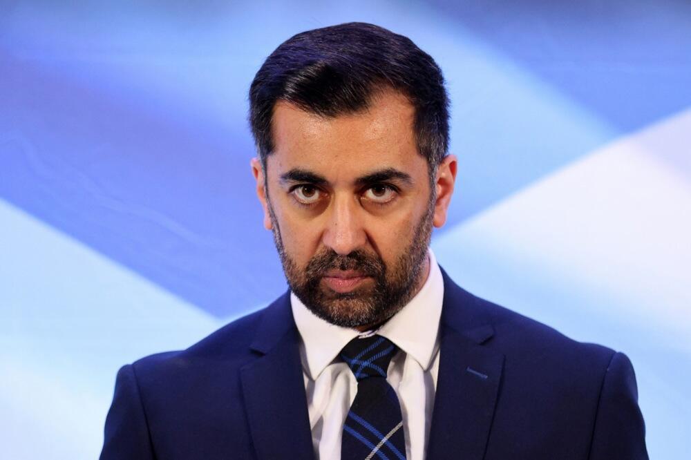 PRVI MINISTAR ŠKOTSKE PODNEO OSTAVKU!