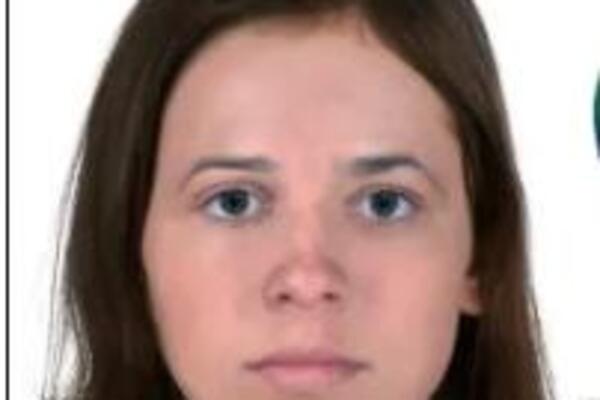 RADNICI JE PRONAŠLI ZACEMENTIRANU SA ŽICOM OKO VRATA U PODRUMU: Nakon 20 godina konačno otkriveno KO JE ONA (FOTO)