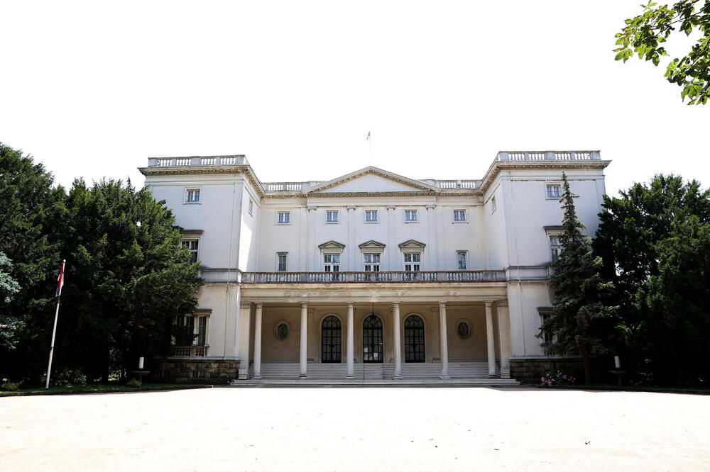 KAKO SU NASTALA NAJLEPŠA ZDANJA SRSPKE PRESTONICE? Sva kriju neverovatnu priču (FOTO)