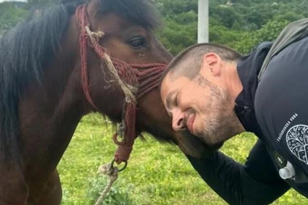 NEMA PREDAJE! Rokvić iz RANE ZORE se javlja iz Makedonije: 13. dan HODOČAŠĆA prolazi ovako, MUČIO se oko...