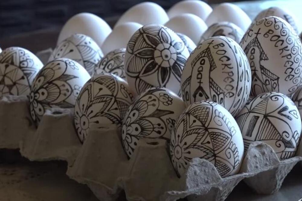 Ni sirće, ni trljanje: Dodajte samo jedan sastojak u vodu i jaja će biti bela kao sneg, svi će vam tražiti recept