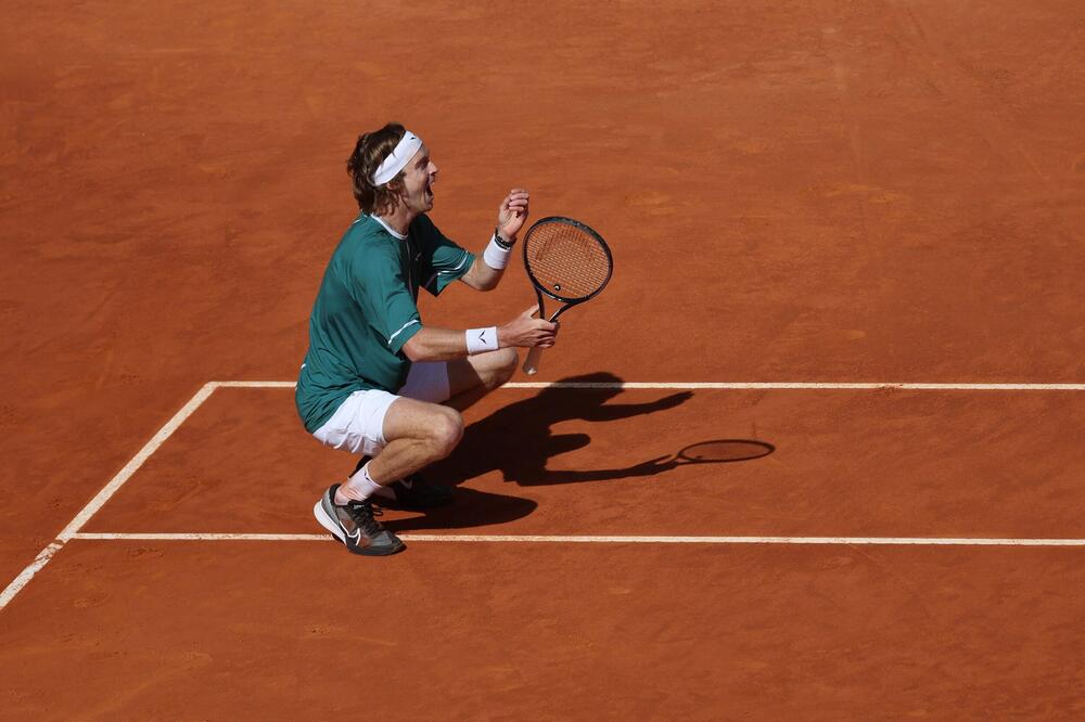 RAZBIO AMERIKANCA: Rubljov u finalu Mastersa u Madridu!