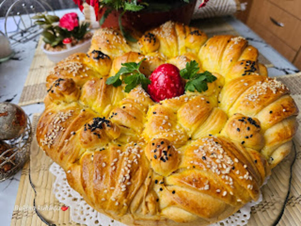 Stari recept za uskršnju pogaču zlata vredan: Vazdušasta, mekana i preukusna, sprema se baš brzo!