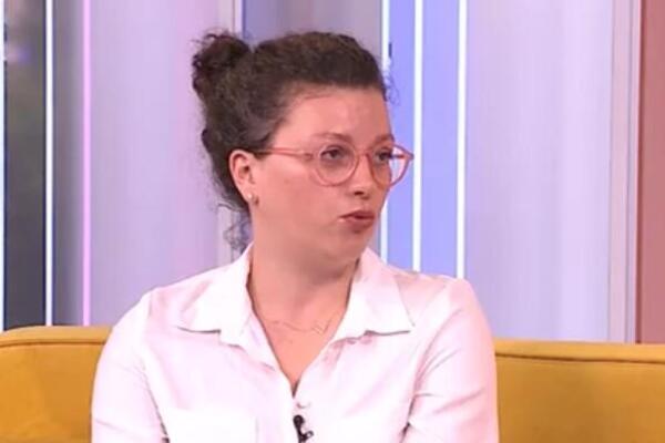 NADEŽDA, DARIJA I ANĐELIJA SU SESTRE KOJE BOLUJU OD RETKE BOLESTI: Jedna je sa 22 godine doživela 2 kliničke smrti