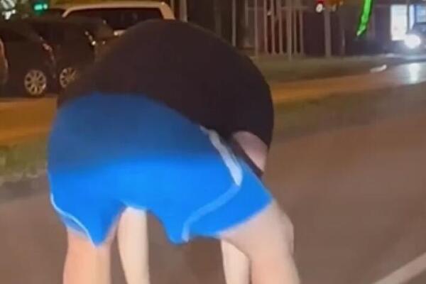 "LJUDINA!": Novosađanin gestom oduševio sve, internet bruji o ovome (VIDEO)