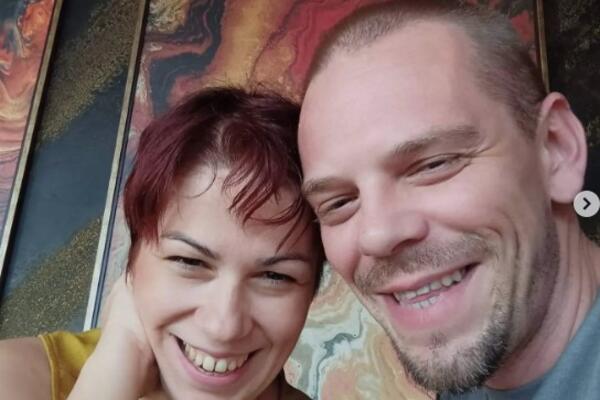 LJUBAVNA PRIČA SRPKINJE I HRVATA ĆE RAZNEŽITI CELU BIVŠU JUGU: Oboje su prolazili kroz PAKAO, a onda su se NAŠLI...