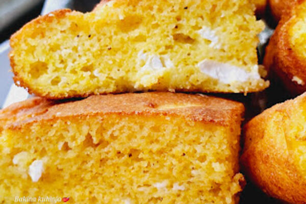 Ideja za brzinski doručak: Potrebno je samo 5 sastojaka, a vaši ukućani će pojesti celu tepsiju za tili čas