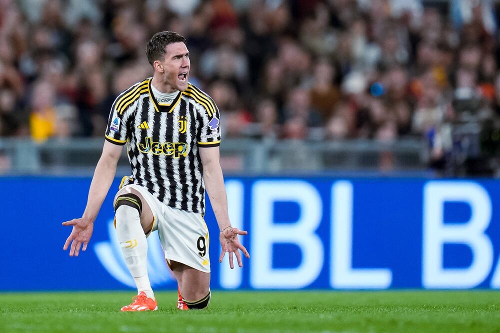 BUM! Dušan Vlahović dobio NOVOG trenera! (FOTO)