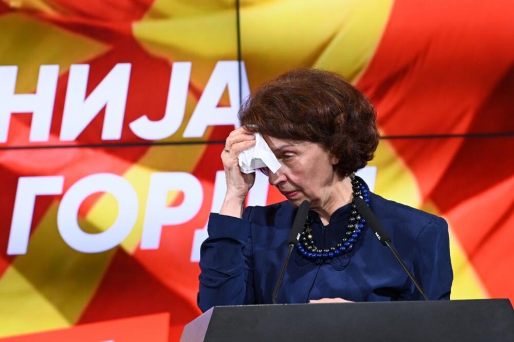 "AKO SU MOJE RODITELJE TUKLI DA PIŠU I GOVORE SRPSKI...": Evo ko je prva žena na čelu Makedonije, ima samo 1 želju