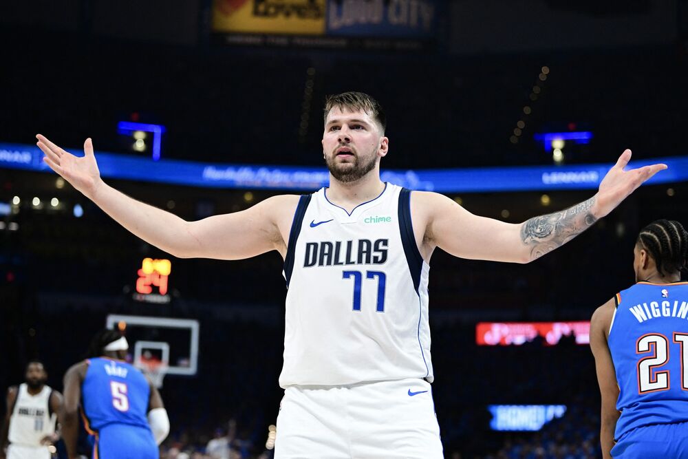 Luka Dončić na utakmici Oklahome i Dalasa