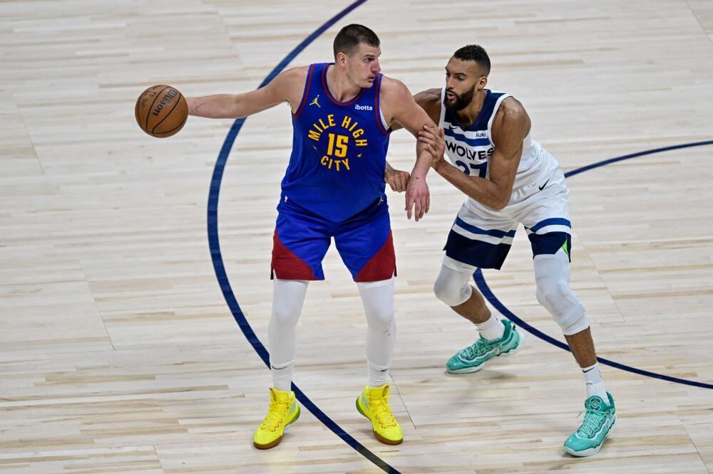 OVAKO IGRA MVP! Jokić očitao lekciju Minesoti i dao novi život Denveru! (VIDEO)