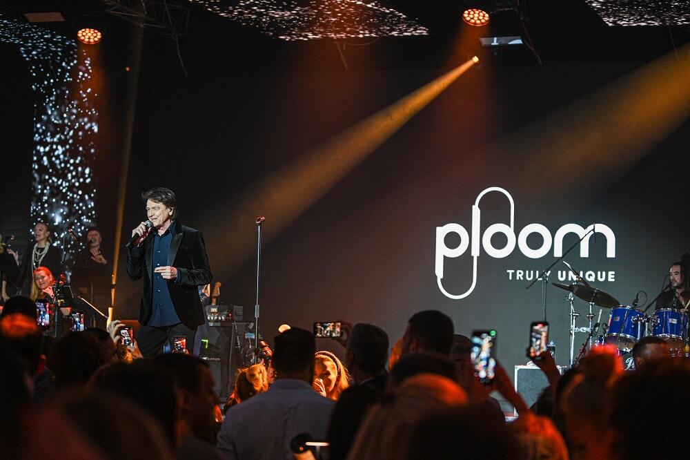 Dve zvezde – jedno spektakularno veče! Da zagreje i preokrene budućnost