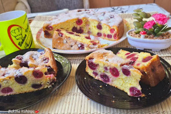 BAKA JELA OTKRILA RECEPT ZA SVOJČUVENI KOLAČ SA TREŠNJAMA: Ovaj ukus će vam ulepšati dan!