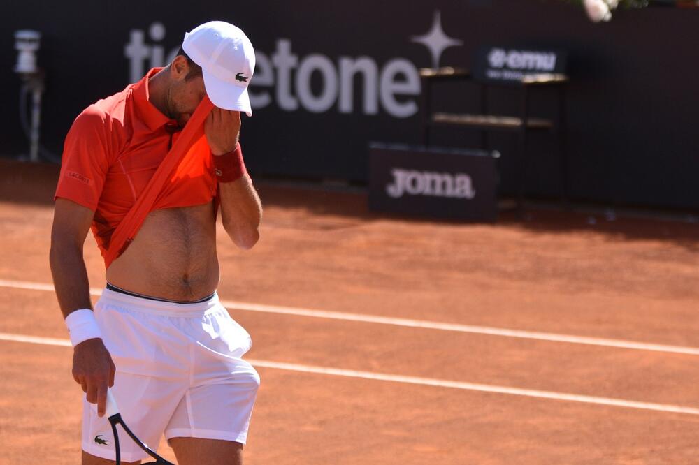 SRBIJA U STRAHU! Novak Đoković ZABRINUO čitavu naciju!