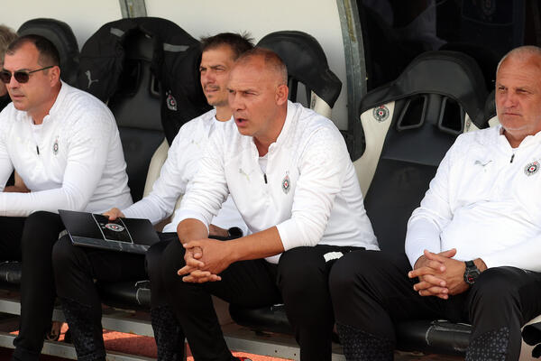 "DA NIJE NJEGA, VEROVATNO BISMO SADA PRIČALI O NEKOJ DRUGOJ POZICIJI..." Nađ pohvalio heroja Partizana (FOTO)