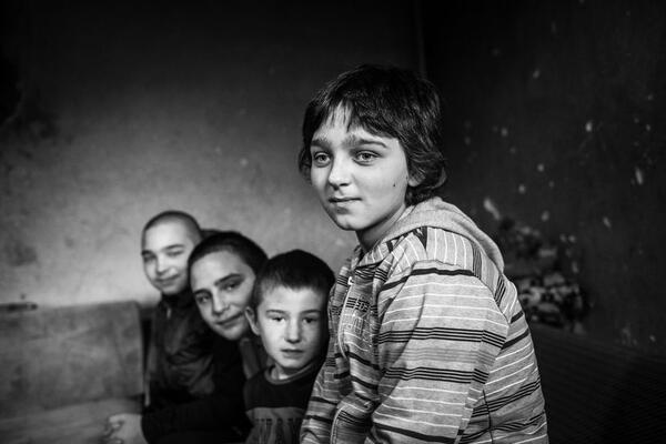 "NEMAMO NIŠTA, PO 3 DANA NE BUDE NI ZA HLEB": Porodica Marinković živi u siromaštvu, apel za sve humane ljude