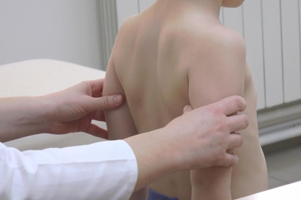 Duple slike, otežano gutanje i slabost: Sve o TNT testu na koji vas lekar šalje zbog ovih simptoma!