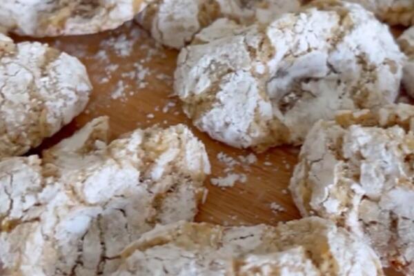 RECEPT ZA ITALIJANSKE MEDENJAKE SA LIMUNOM: Svaka SRPKINJA mora da ih proba, toliko su dobri da će NESTATI SA STOLA