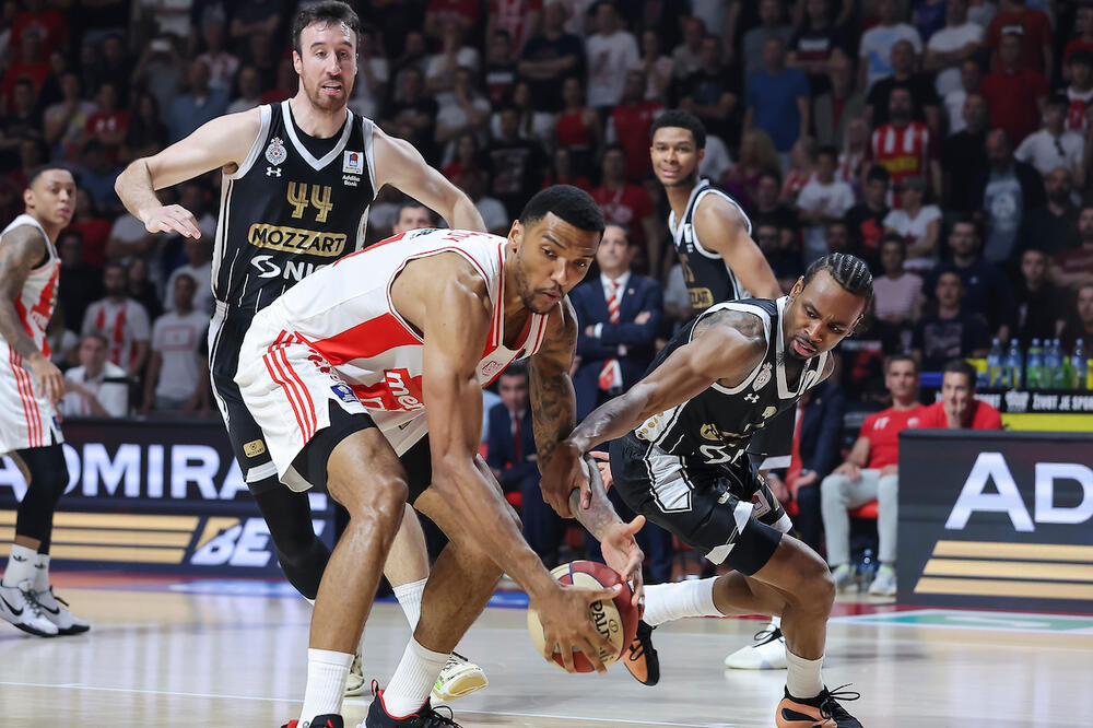 NADA ZVEZDE I PARTIZANA BRZO UGAŠENA! Lažna uzbuna oko velikana, ipak ostaje u Evroligi? (FOTO)