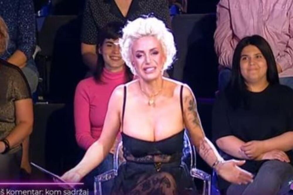 SADA KONAČNO VIDIMO KO ČUVA LEĐA DUŠICI JAKOVLJEVIĆ! Osvanula njegova slika, odlepićete