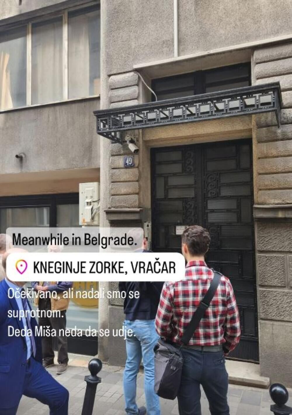 Nikolina Pišek danas nije uspela da prisupi stanu na Vračaru