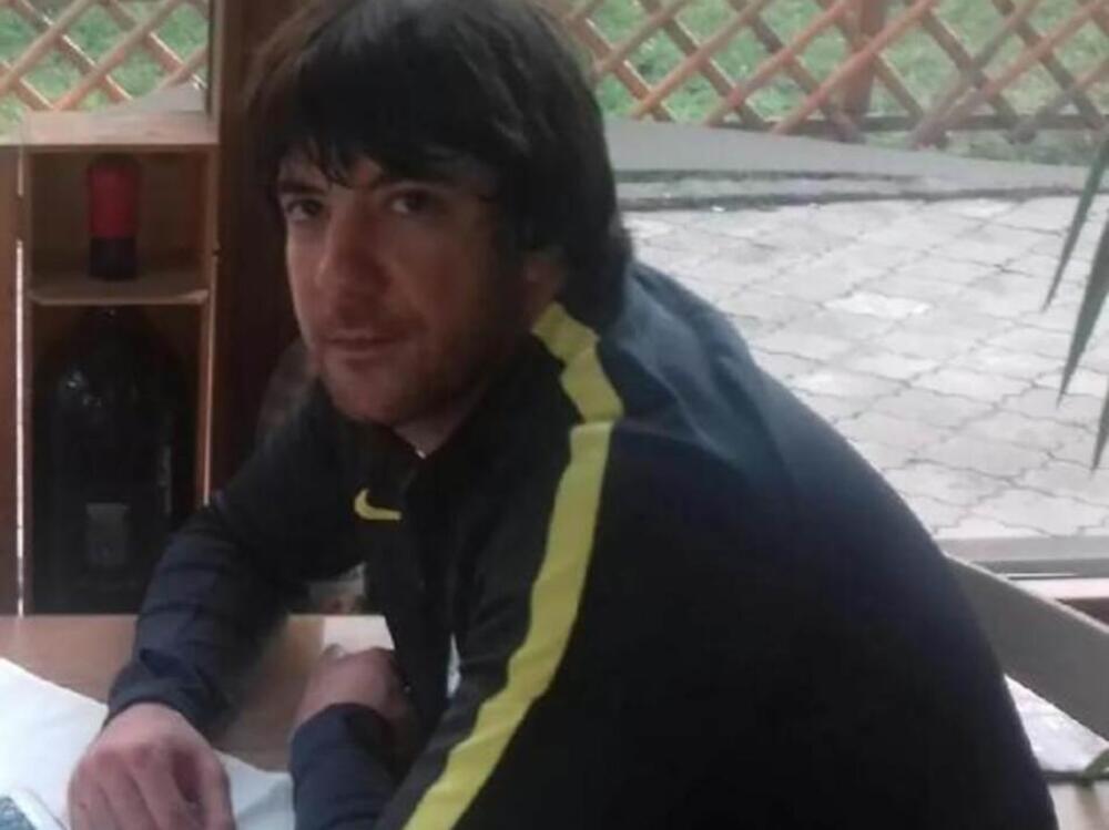 "SUMNJAM DA IZA NESTANKA MOG SINA STOJI VRAČARSKI KLAN" Arsa je nestao pre 3 i po godine, njegova majka se ogasila