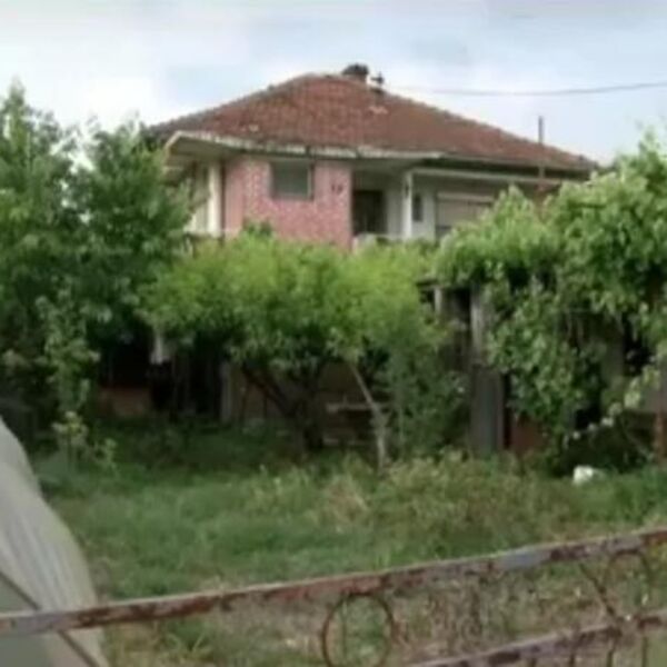 PRVI SNIMCI KUĆE UŽASA U SELU KOD SKOPLJA: Policiji prijavljen KRVAV OBRAČUN, ubrzo zatekli horor prizor! (VIDEO)