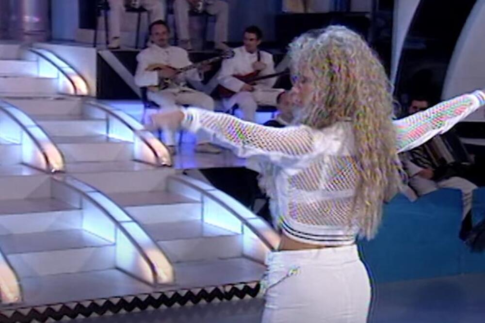 SVI POGREŠNO PEVAMO KARLEUŠINU PESMU: Nema Balkanca koji je ne zna napamet, ali samo ovako je pravilno!