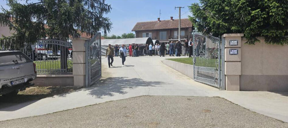 Opelo će se održati u 13 časova u porodičnoj kući