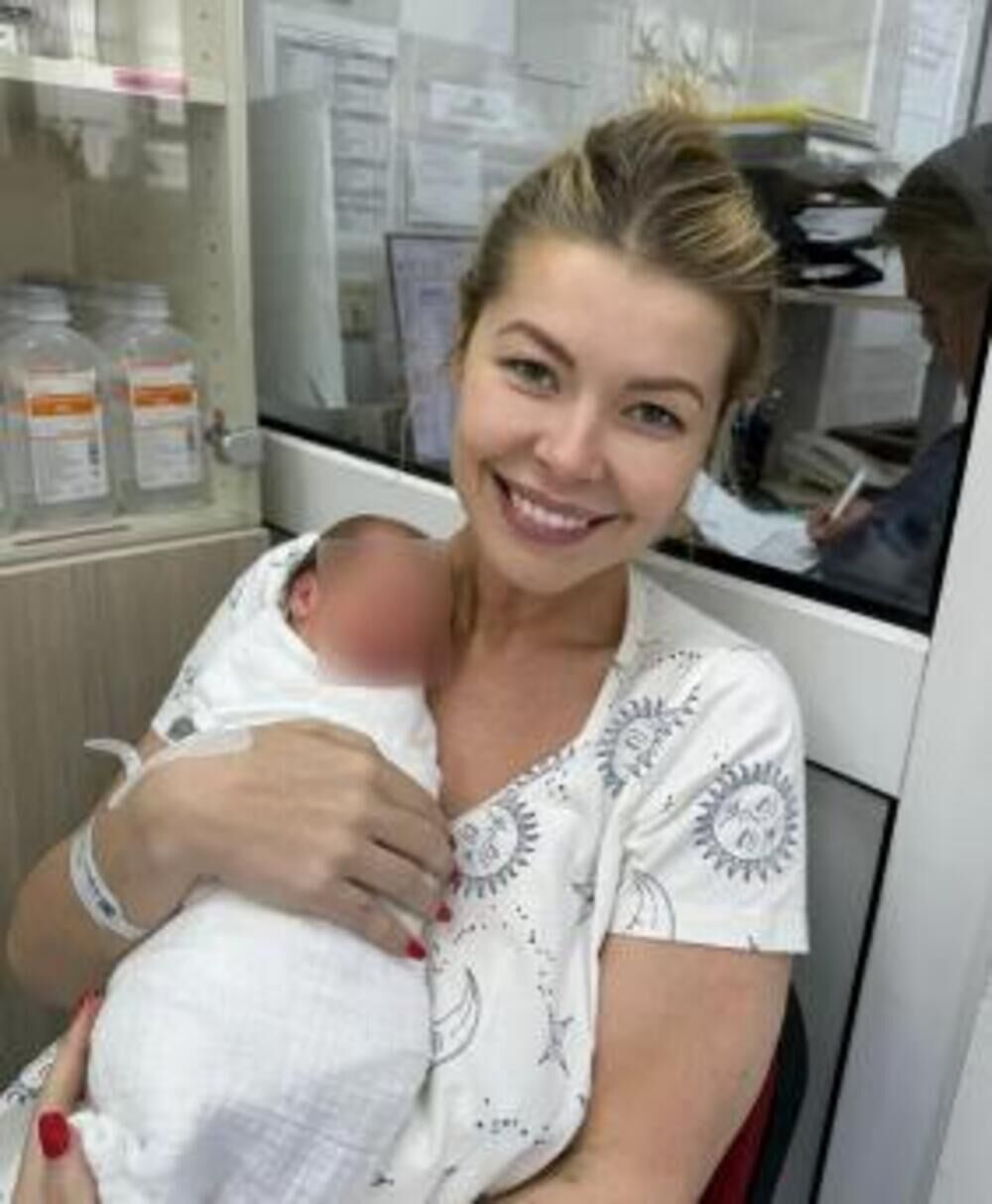Danijela Karić objavila fotografiju iz porodilišta