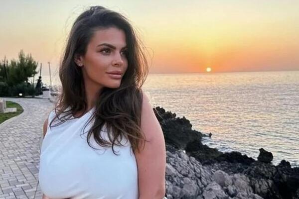 Porodila se Rialda Karahasanović: Devojčici dala ime koje ima neverovatno značenje