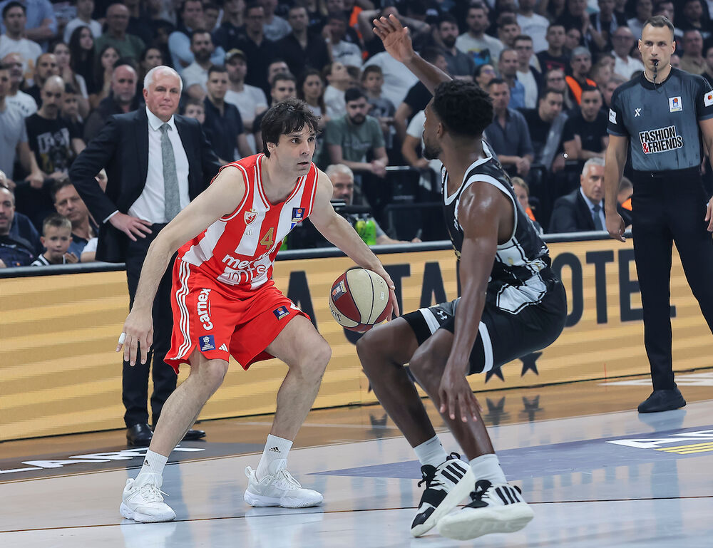 KK Crvena zvezda, KK Partizan, Večiti derbi, Miloš Teodosić, Džejlin Smit, Džejlen Smit