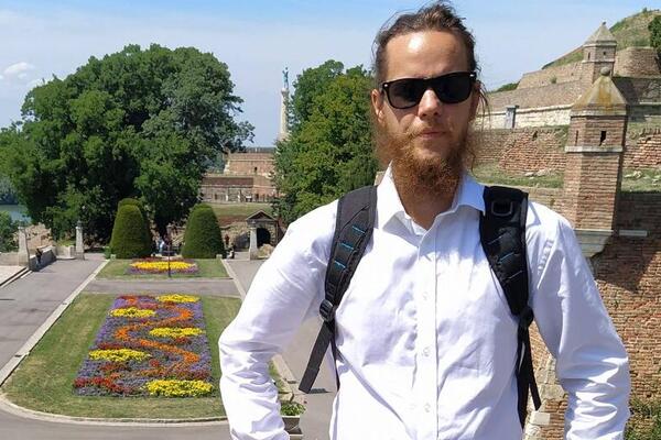 OGLASIO SE IVAN ZA KOJIM SE TRAGALO U GRČKOJ: Evo gde se trenutno Novosađanin nalazi!