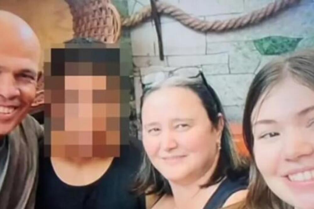 IGORU (16) RODITELJI ODUZELI TELEFON, A ON IH UBIO! Rečenica koju je rekao pred policijom ledi KRV U ŽILAMA