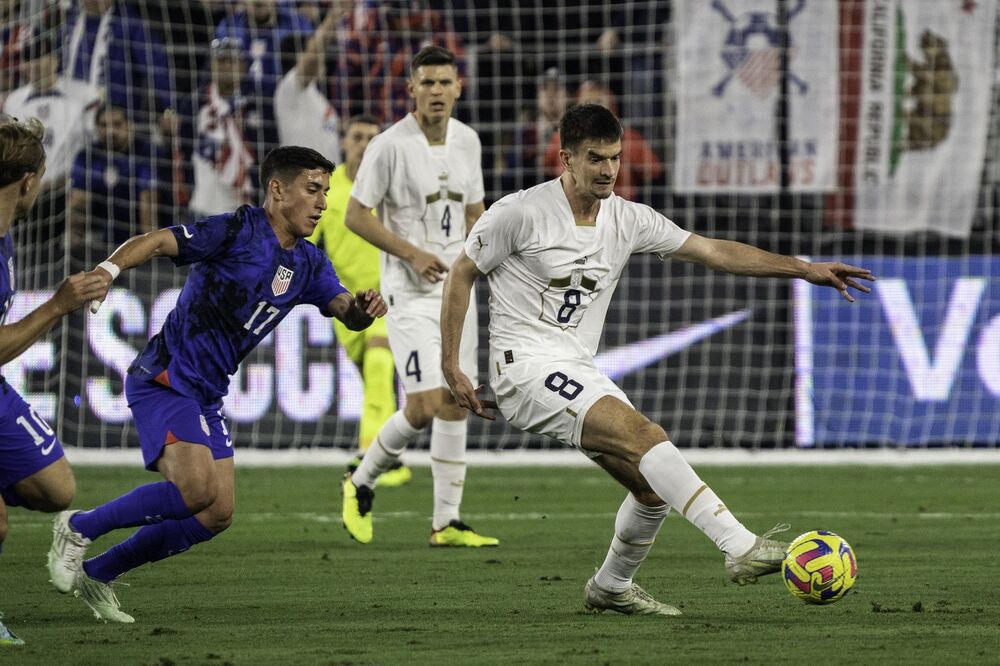 Mirko Topić (desno)